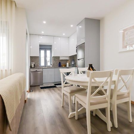 Apartamento Tiana - no centro com pátio Viana do Castelo Exterior foto