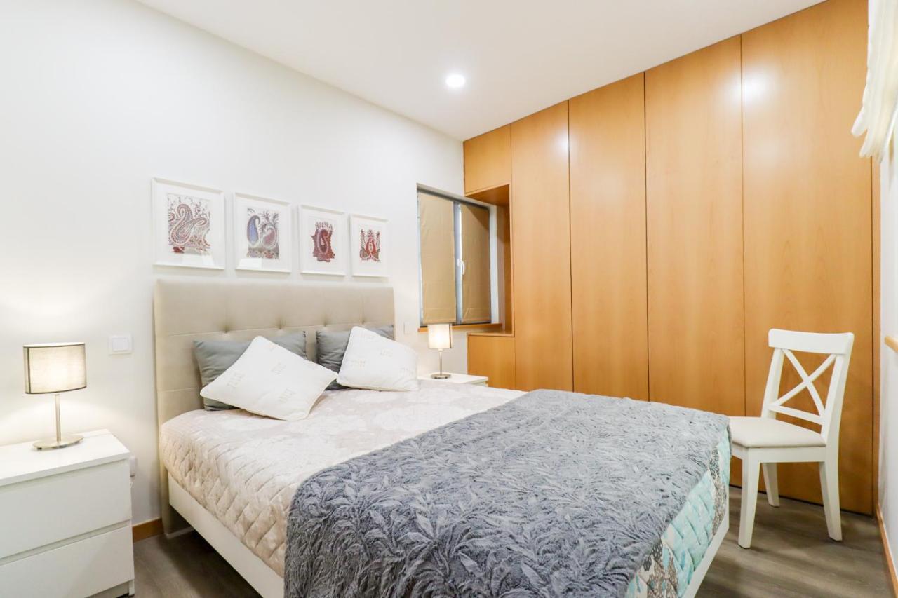 Apartamento Tiana - no centro com pátio Viana do Castelo Exterior foto